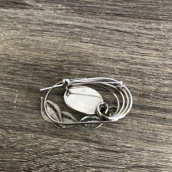 Vtg Abalone Filigree Leaf Detailed Brooch - Picture 5 of 12